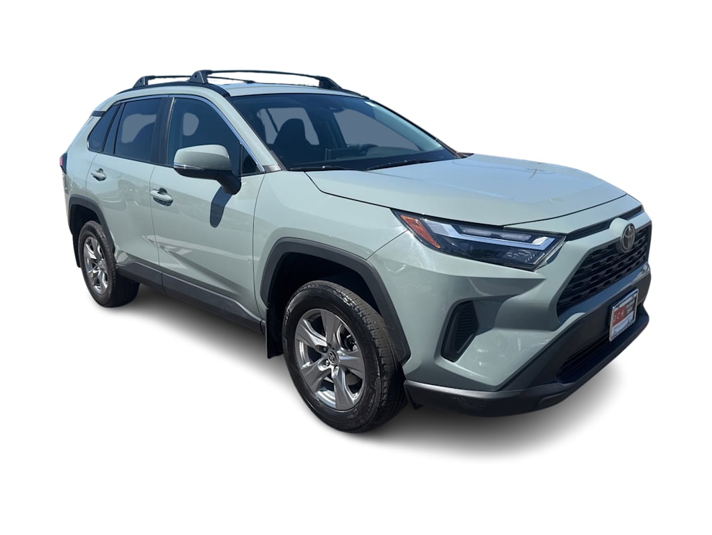 Thumbnail: 2023 Toyota RAV4 - 17