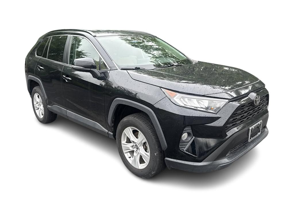 Thumbnail: 2021 Toyota RAV4 - 18