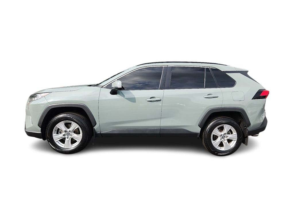 Thumbnail: 2019 Toyota RAV4 - 3