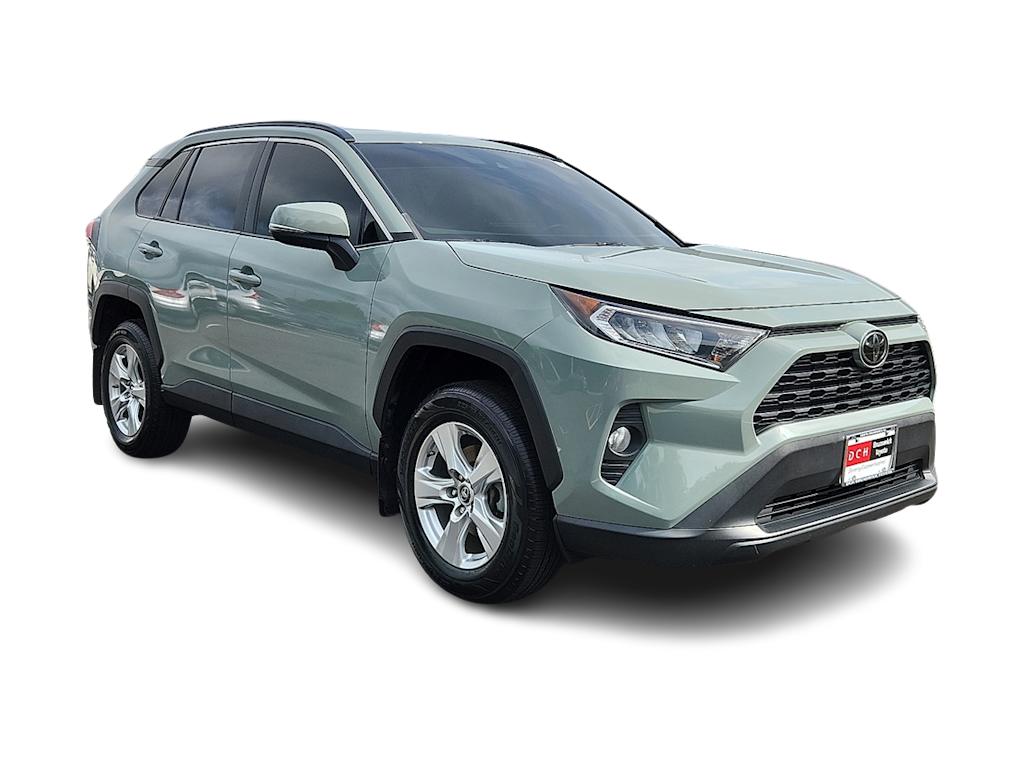 Thumbnail: 2019 Toyota RAV4 - 17