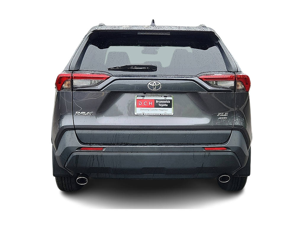 2022 Toyota RAV4 XLE 5