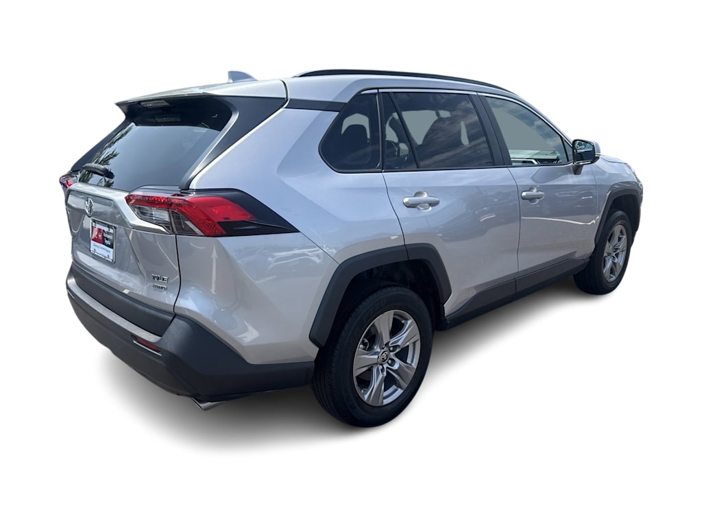 Thumbnail: 2023 Toyota RAV4 - 18