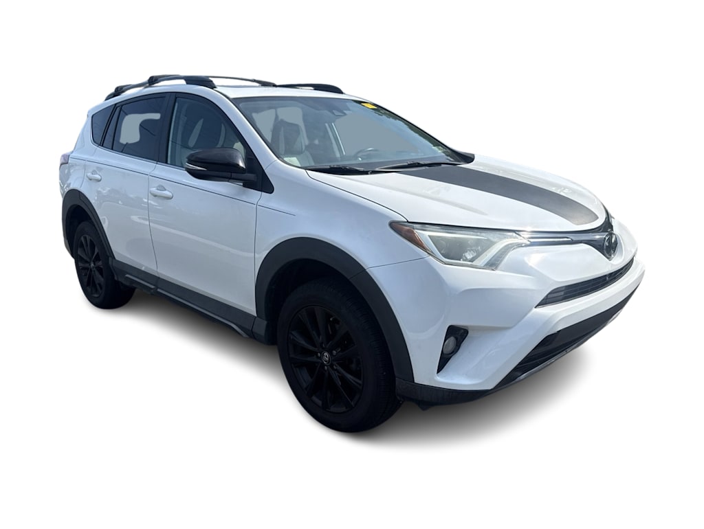 Thumbnail: 2018 Toyota RAV4 - 17