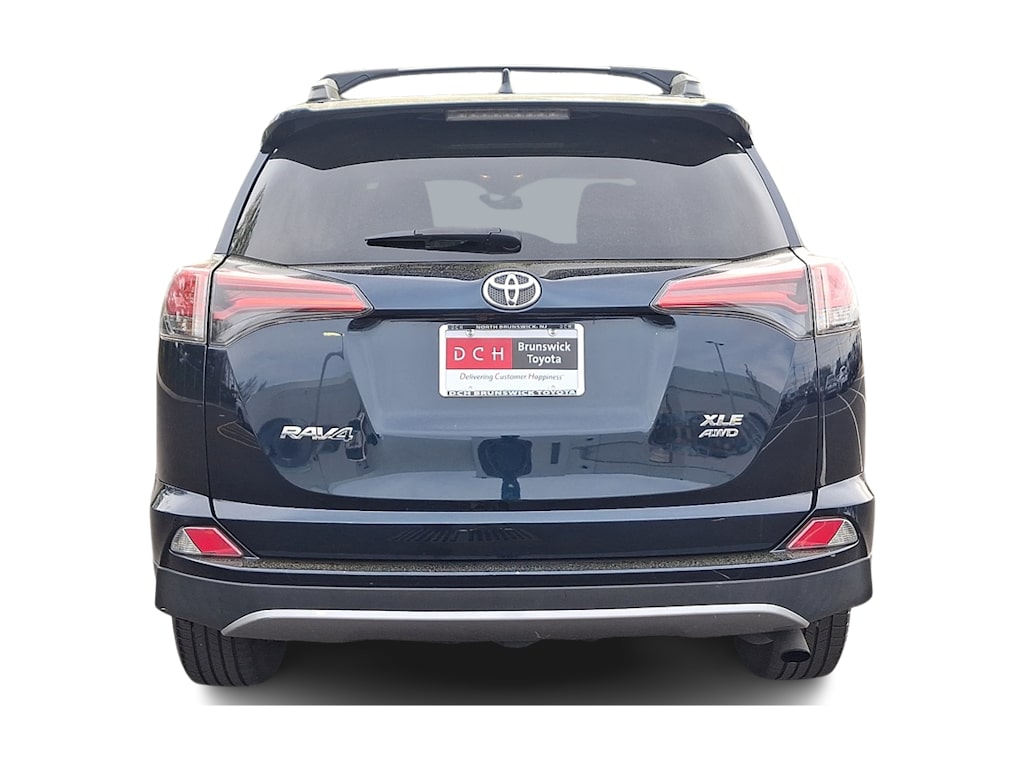 2017 Toyota RAV4 XLE 5