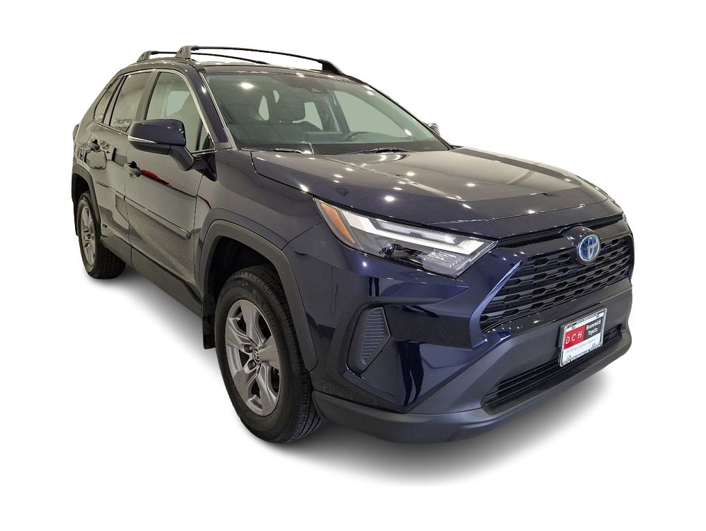 2023 Toyota RAV4 XLE 16