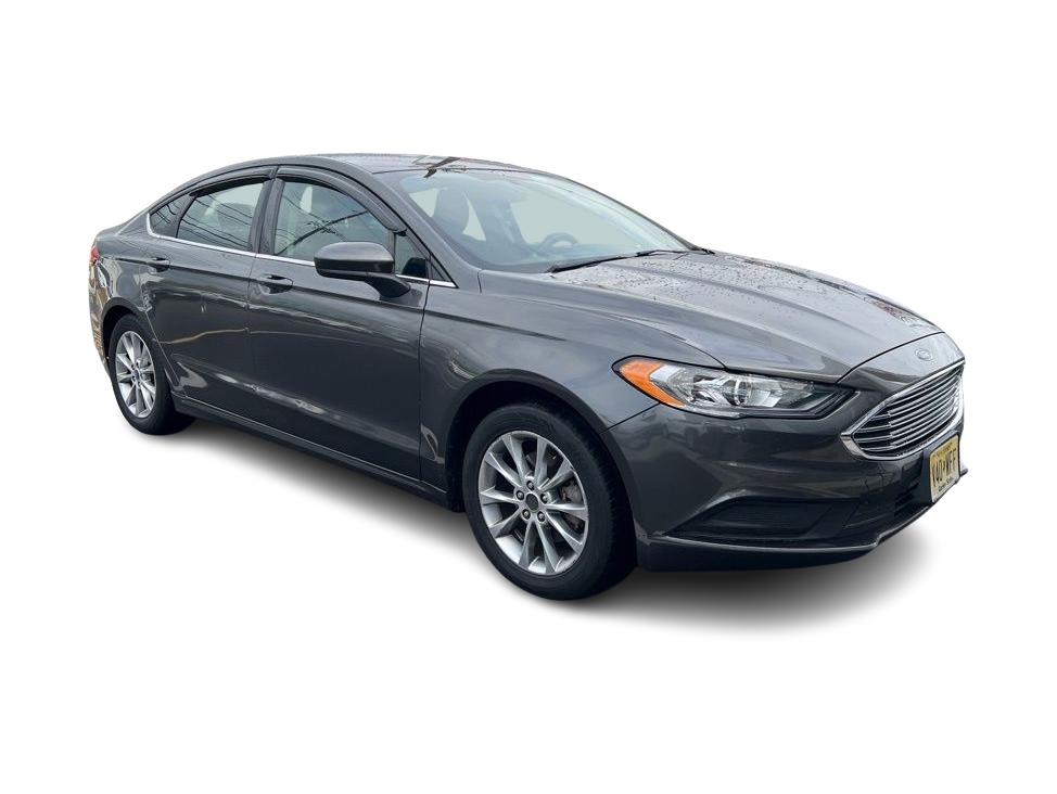 Thumbnail: 2017 Ford Fusion - 10