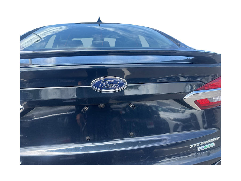 Thumbnail: 2020 Ford Fusion - 18