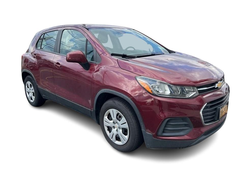 Thumbnail: 2017 Chevrolet Trax - 11