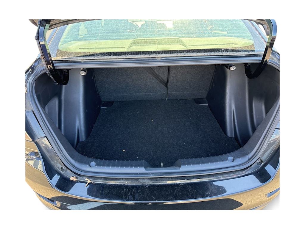 Thumbnail: 2017 Toyota Yaris iA - 15