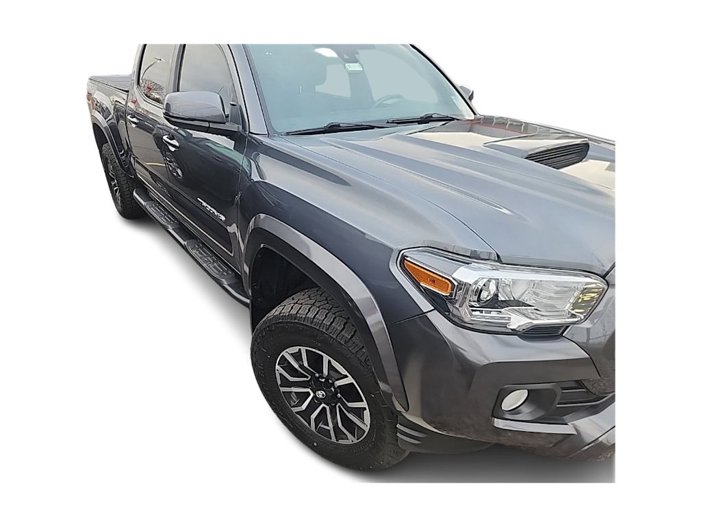 Thumbnail: 2022 Toyota Tacoma - 12