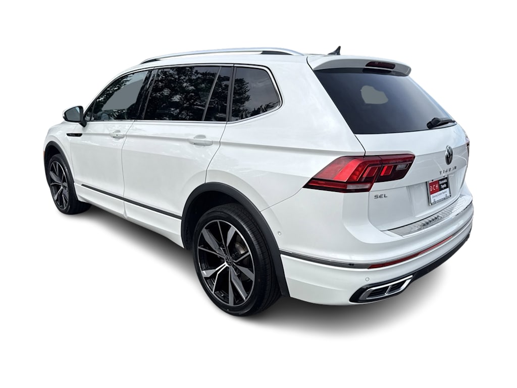 Thumbnail: 2022 Volkswagen Tiguan - 3