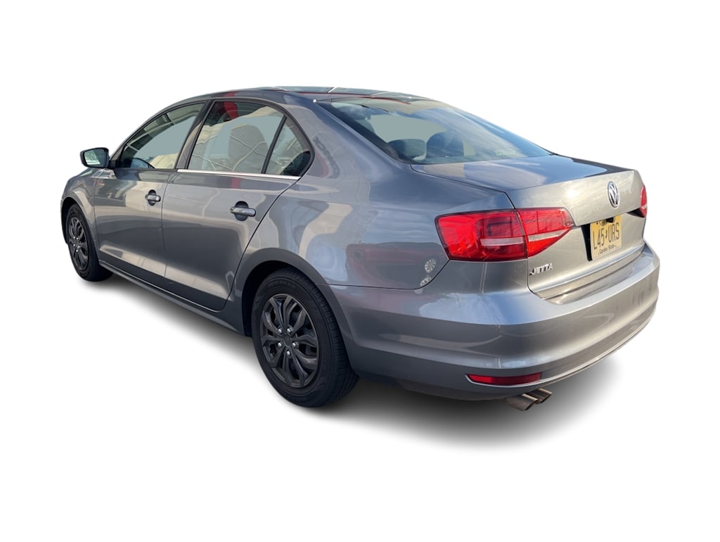 Thumbnail: 2015 Volkswagen Jetta - 3