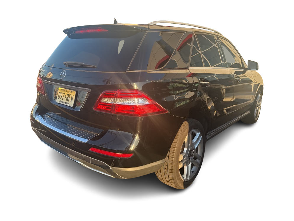 Thumbnail: 2014 Mercedes-Benz M-Class - 10