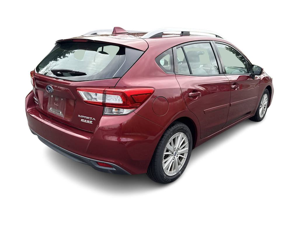 Thumbnail: 2017 Subaru Impreza - 18