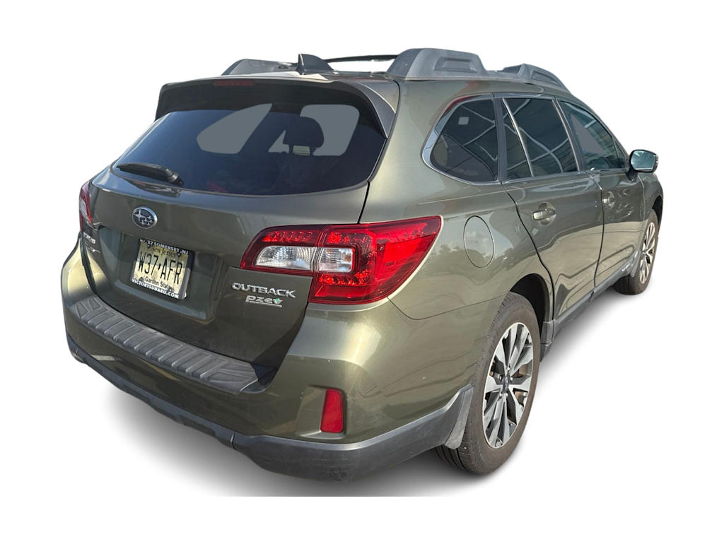 Thumbnail: 2016 Subaru Outback - 11