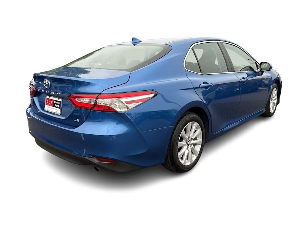 Thumbnail: 2019 Toyota Camry - 17