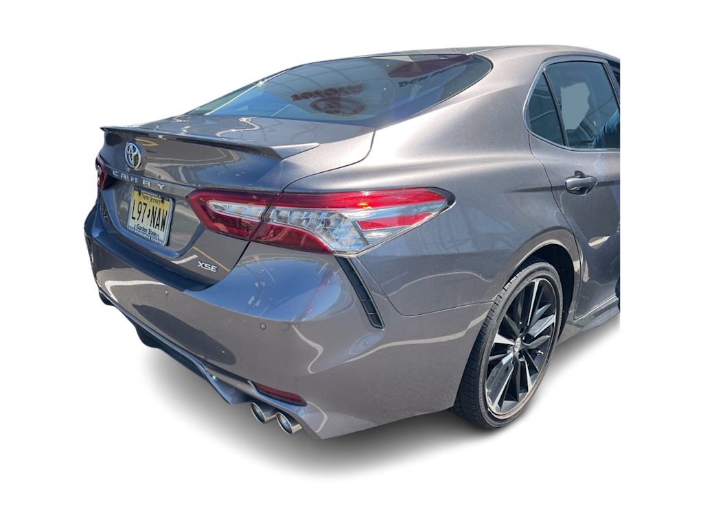 Thumbnail: 2018 Toyota Camry - 7