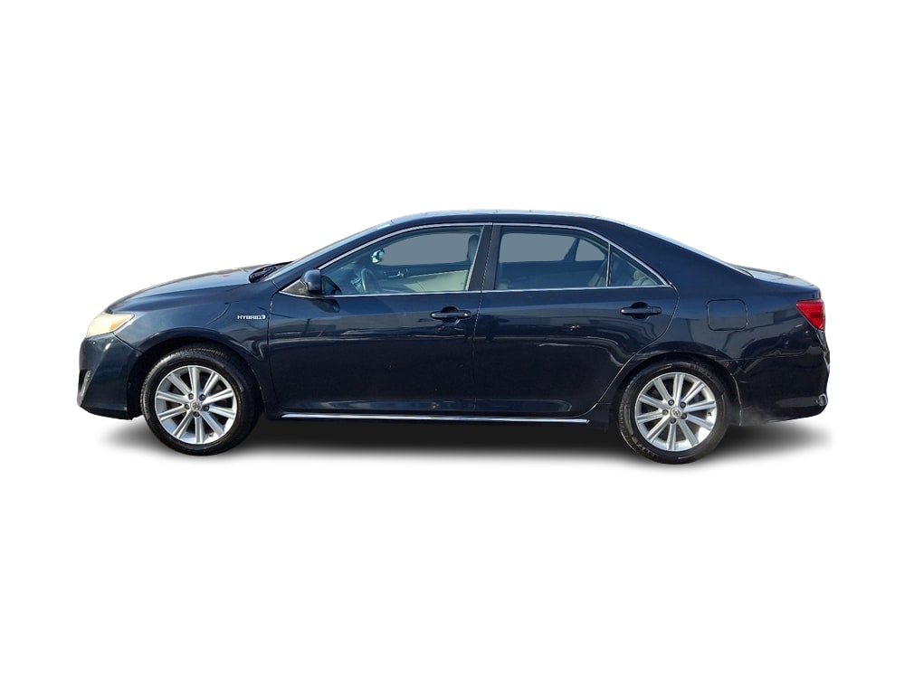 2013 Toyota Camry XLE 3