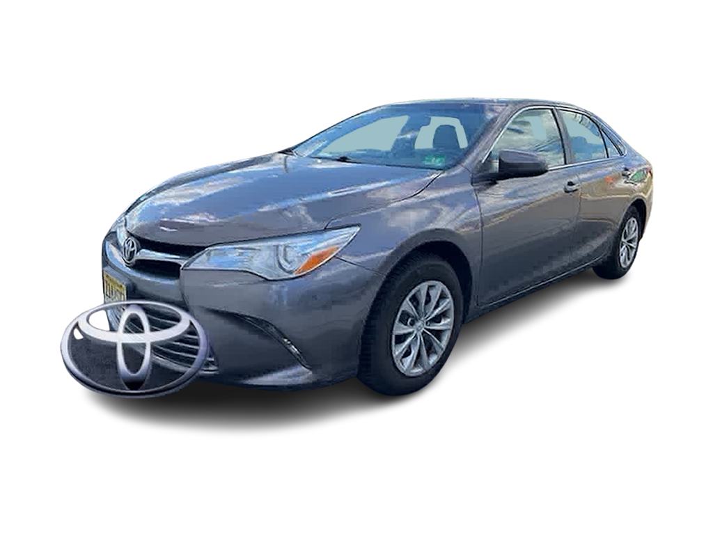 Used 2017 Toyota Camry LE with VIN 4T1BF1FK9HU390067 for sale in Medford, OR