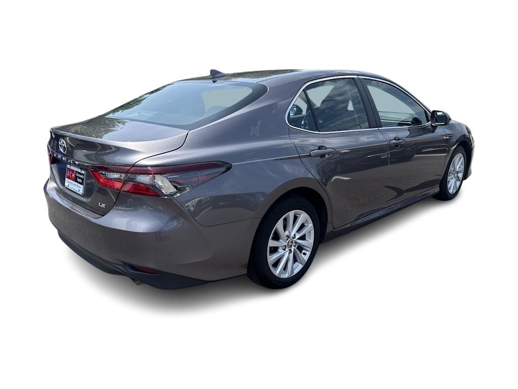Thumbnail: 2024 Toyota Camry - 18
