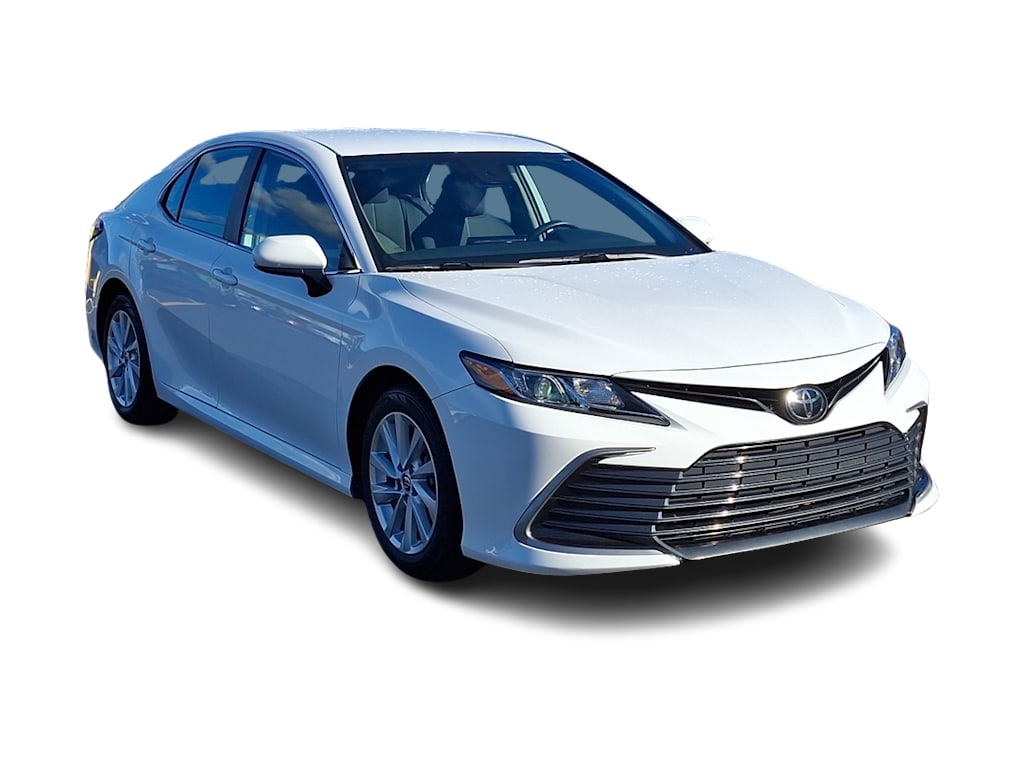 2022 Toyota Camry LE 16