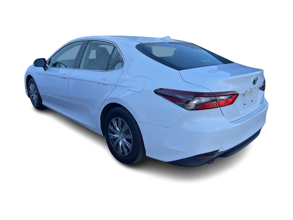 2022 Toyota Camry LE 3