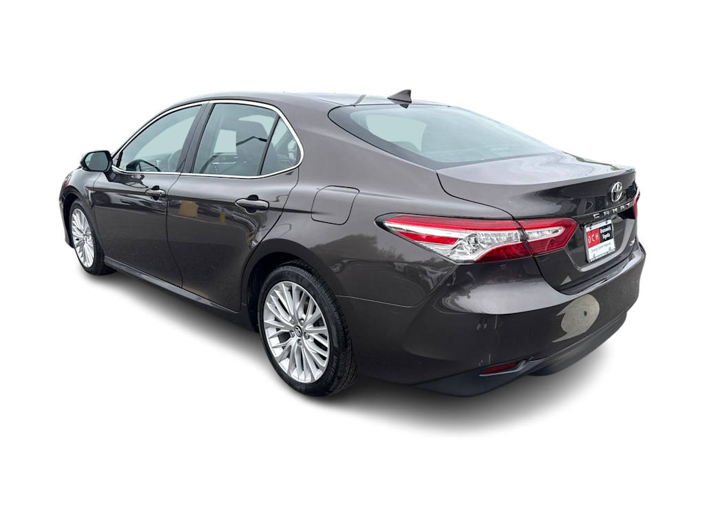 Thumbnail: 2020 Toyota Camry - 17
