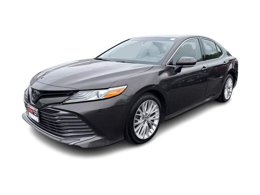 Thumbnail: 2020 Toyota Camry - 14