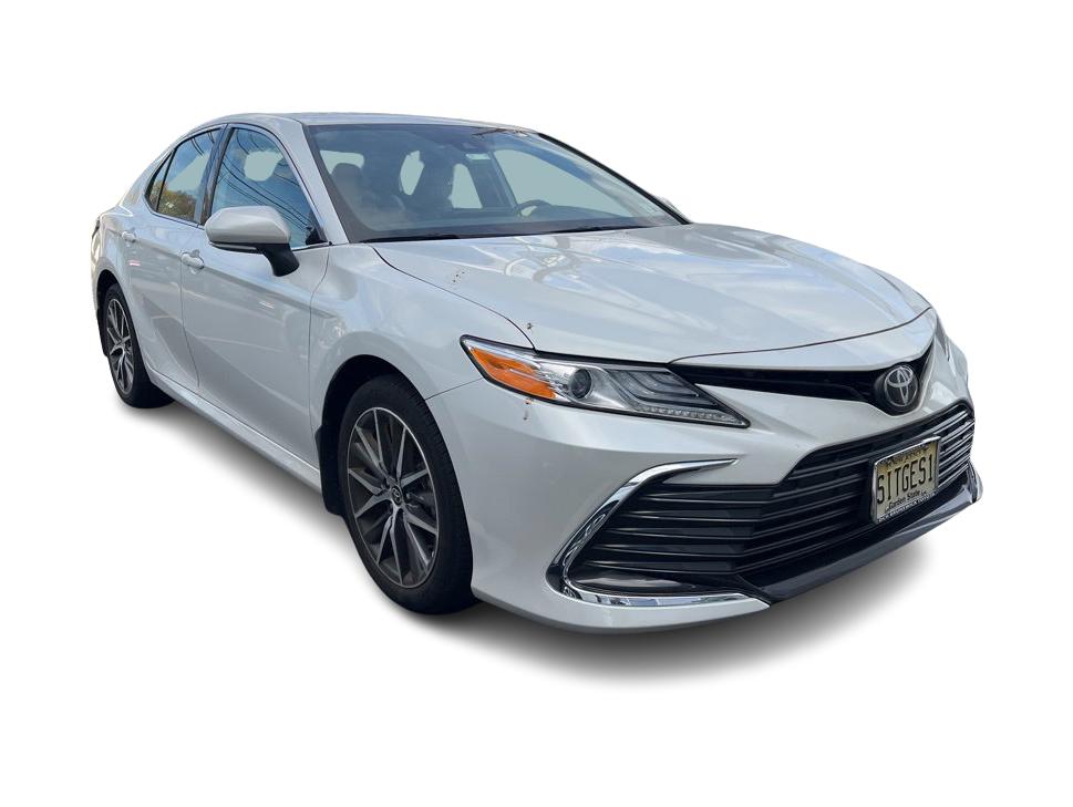 Thumbnail: 2023 Toyota Camry - 10