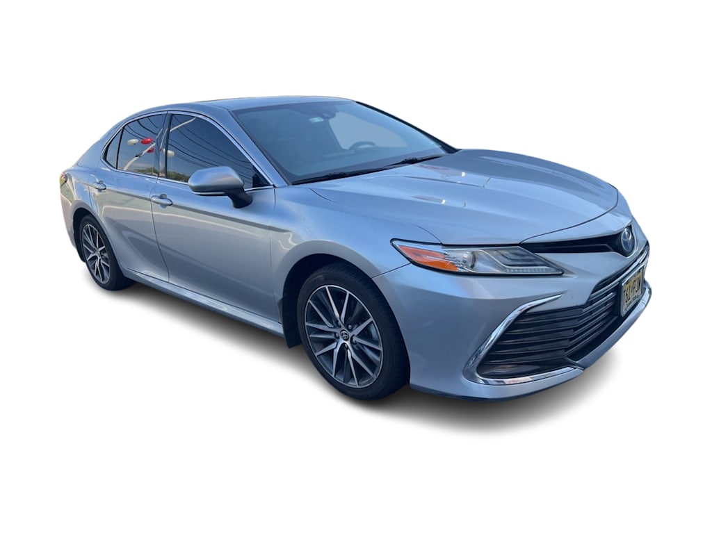 Thumbnail: 2022 Toyota Camry - 8