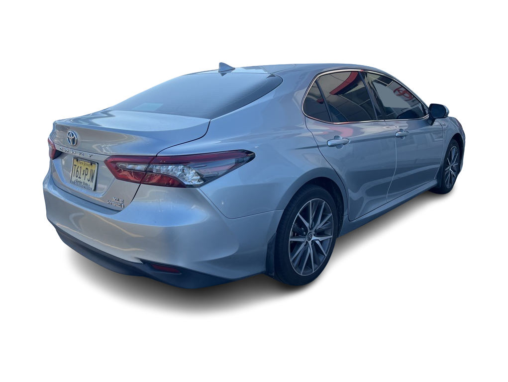 Thumbnail: 2022 Toyota Camry - 9