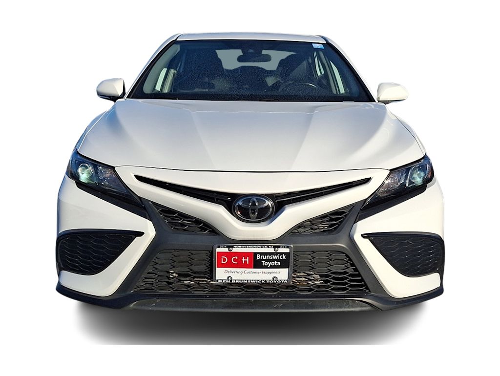 2022 Toyota Camry SE 6