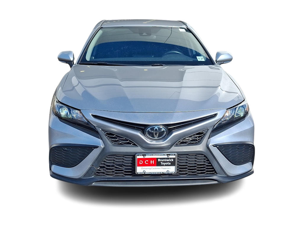 2022 Toyota Camry SE 6