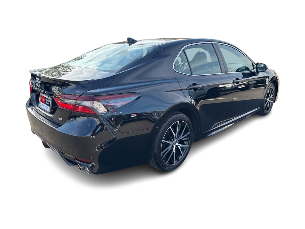 Thumbnail: 2024 Toyota Camry - 17