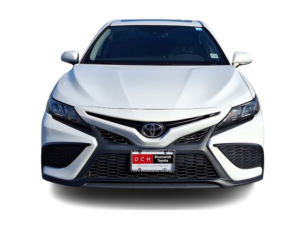 2022 Toyota Camry SE 6