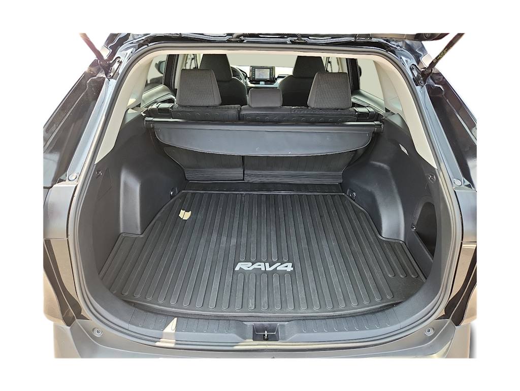 2021 Toyota RAV4 LE 15