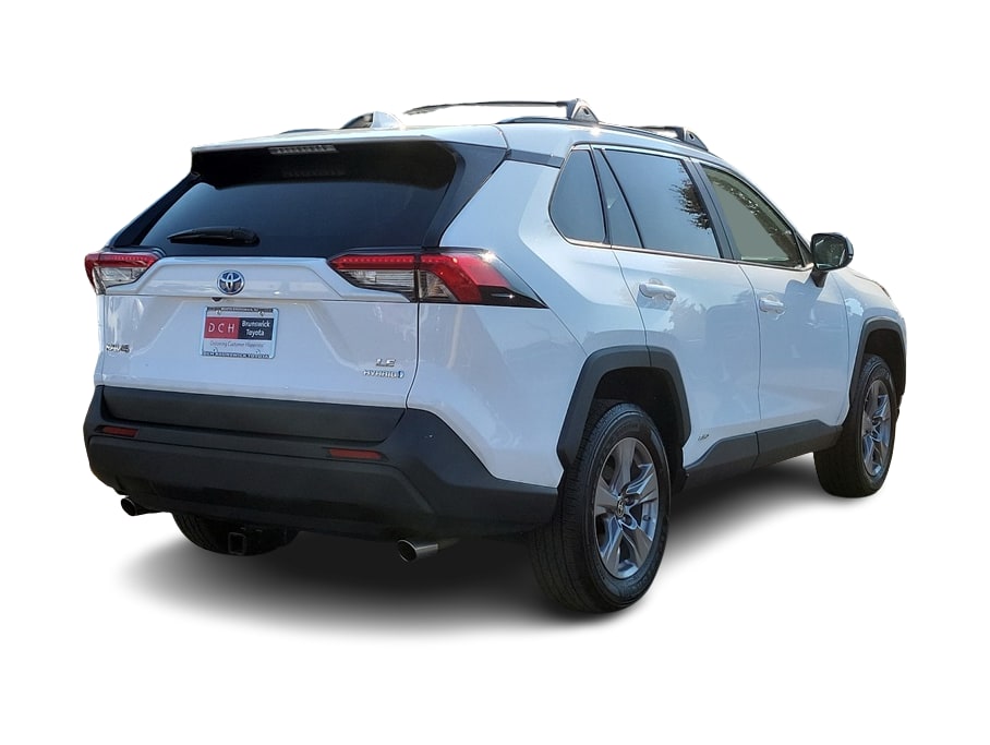 2023 Toyota RAV4 LE 17