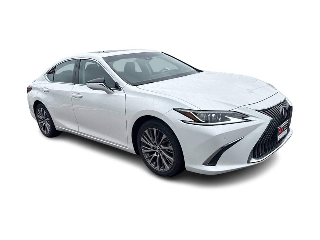 Thumbnail: 2021 Lexus ES - 15