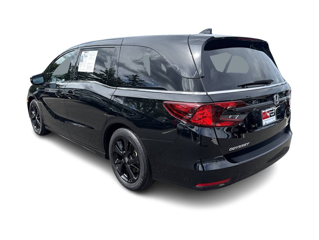 Thumbnail: 2023 Honda Odyssey - 3
