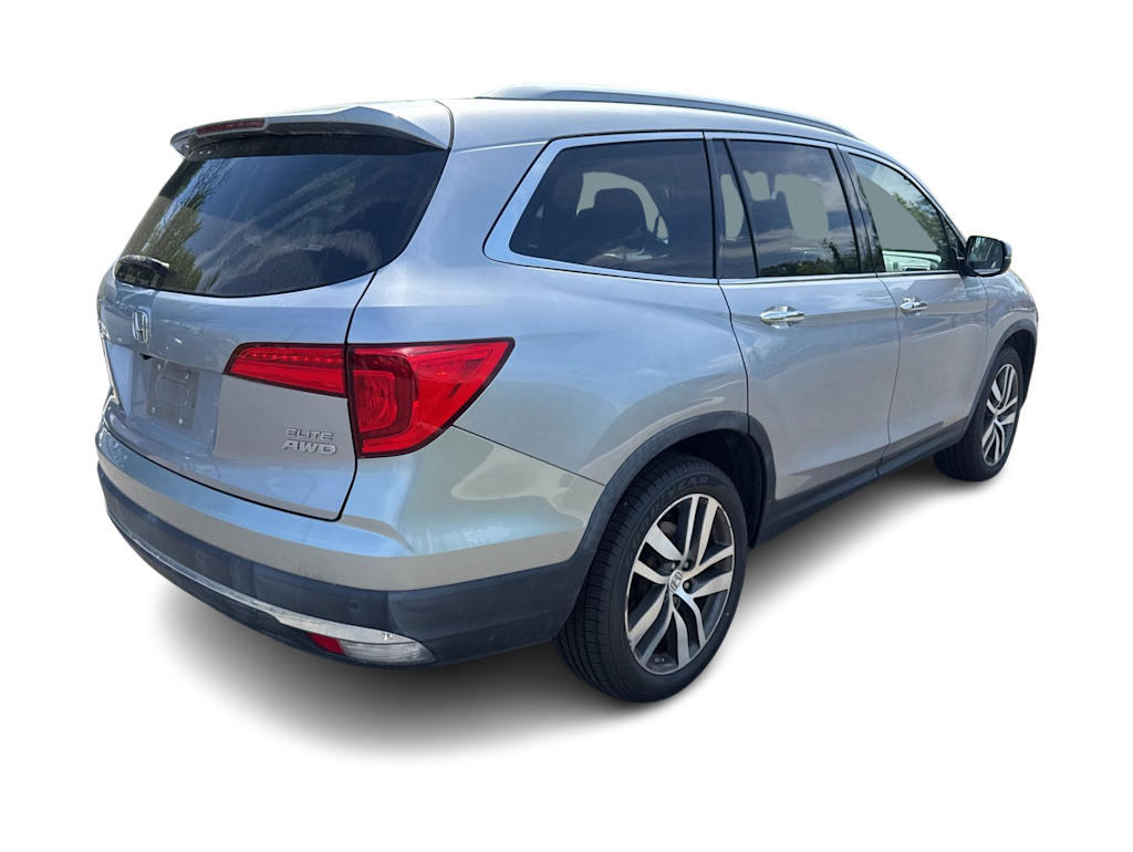 Thumbnail: 2018 Honda Pilot - 14