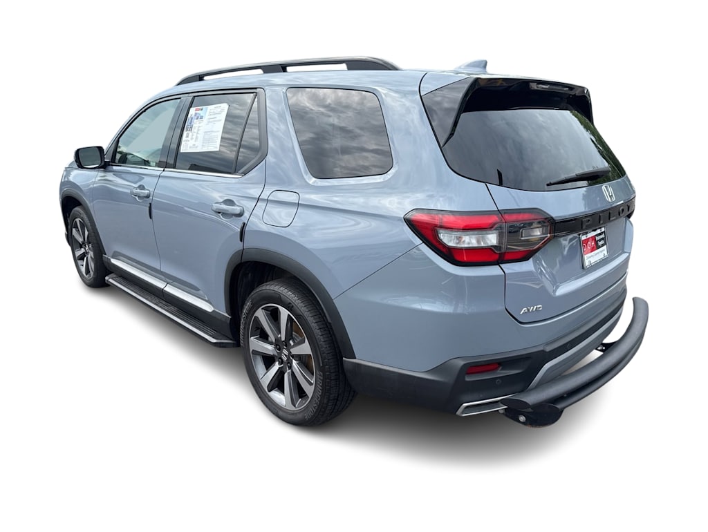 Thumbnail: 2023 Honda Pilot - 3