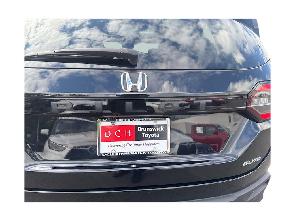 Thumbnail: 2023 Honda Pilot - 20