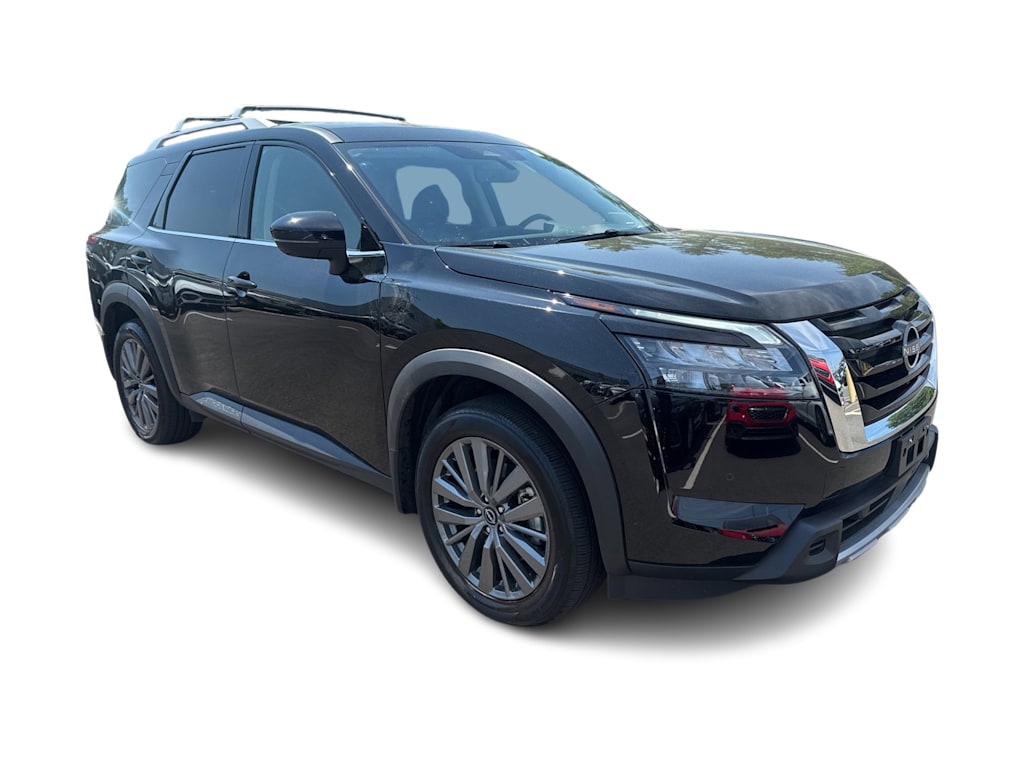 Thumbnail: 2025 Nissan Pathfinder - 17