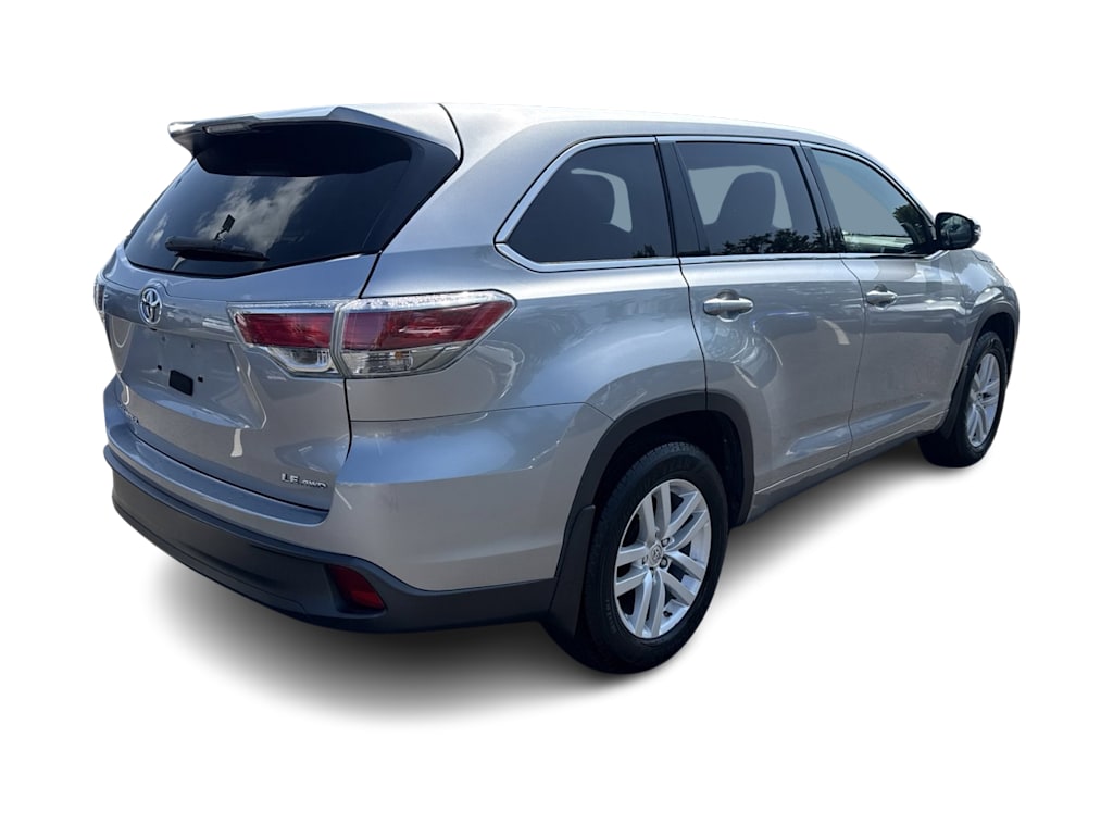 Thumbnail: 2015 Toyota Highlander - 18