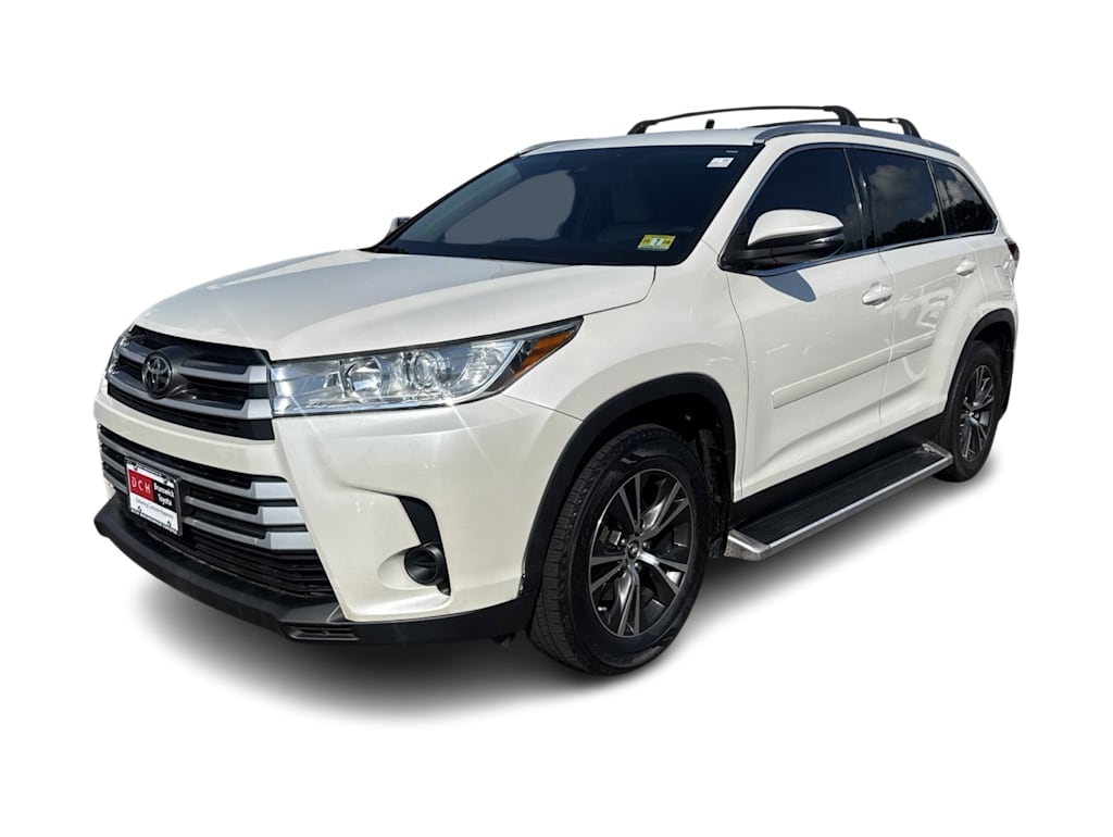 Used 2019 Toyota Highlander LE with VIN 5TDBZRFH1KS708256 for sale in Casper, WY