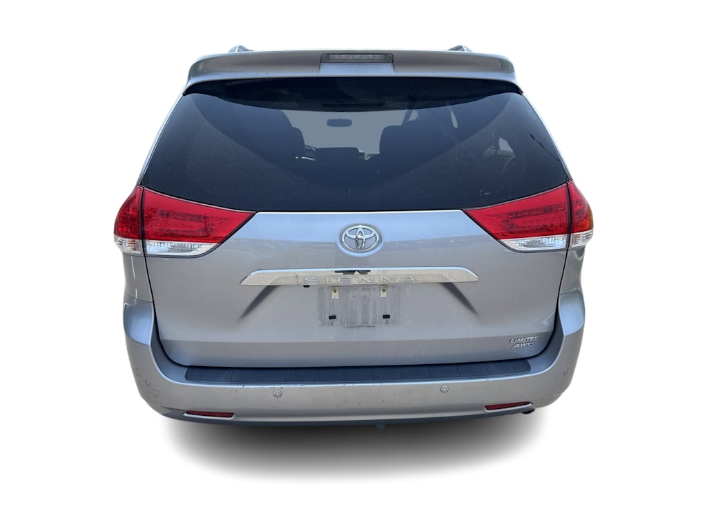 Thumbnail: 2012 Toyota Sienna - 4