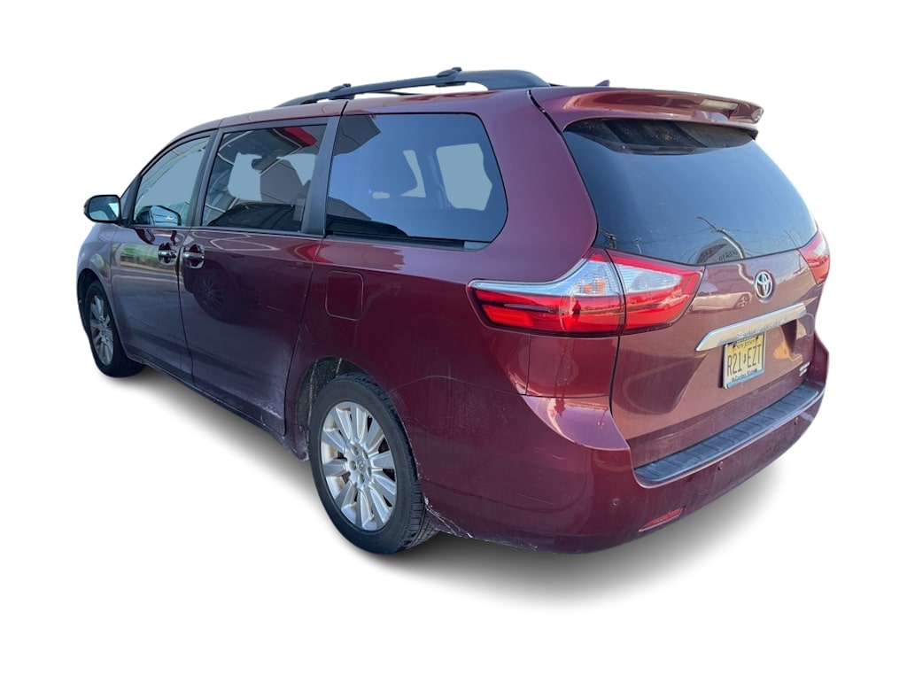 2015 Toyota Sienna Limited 3