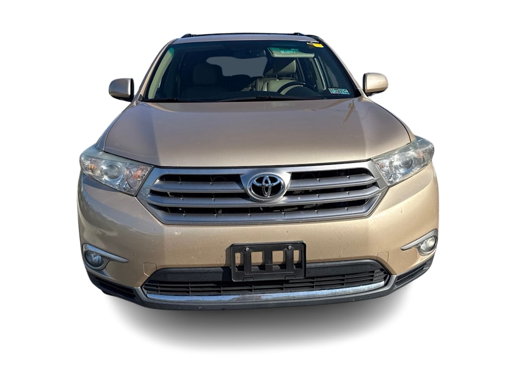 Thumbnail: 2013 Toyota Highlander - 4
