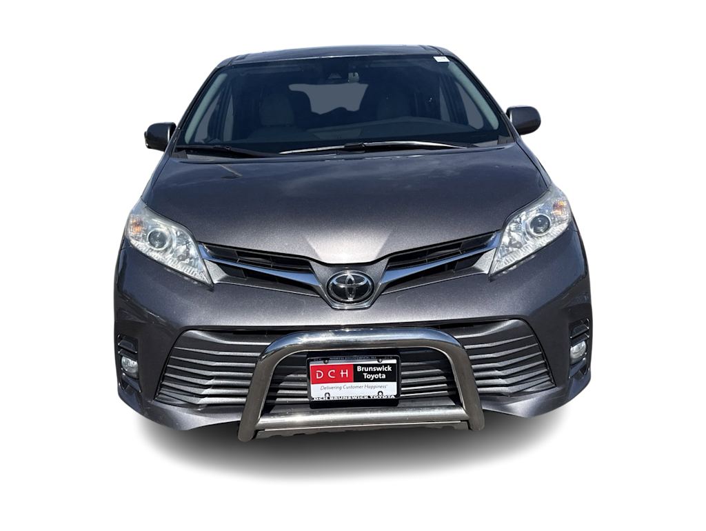 Thumbnail: 2019 Toyota Sienna - 5