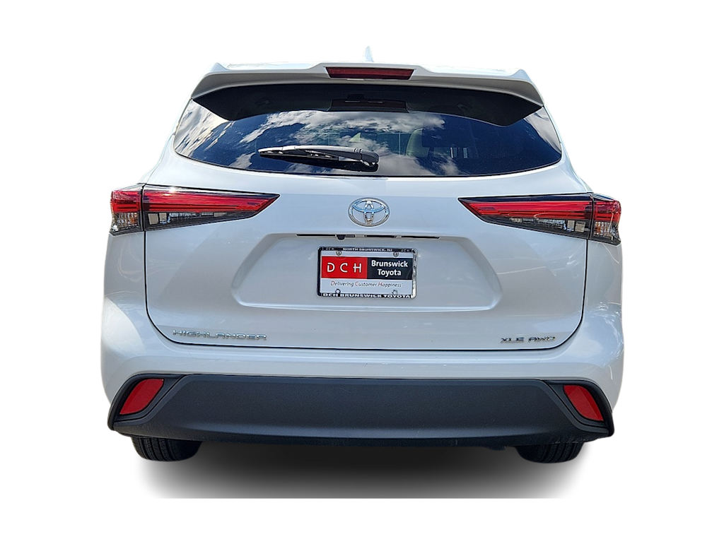 2022 Toyota Highlander XLE 5